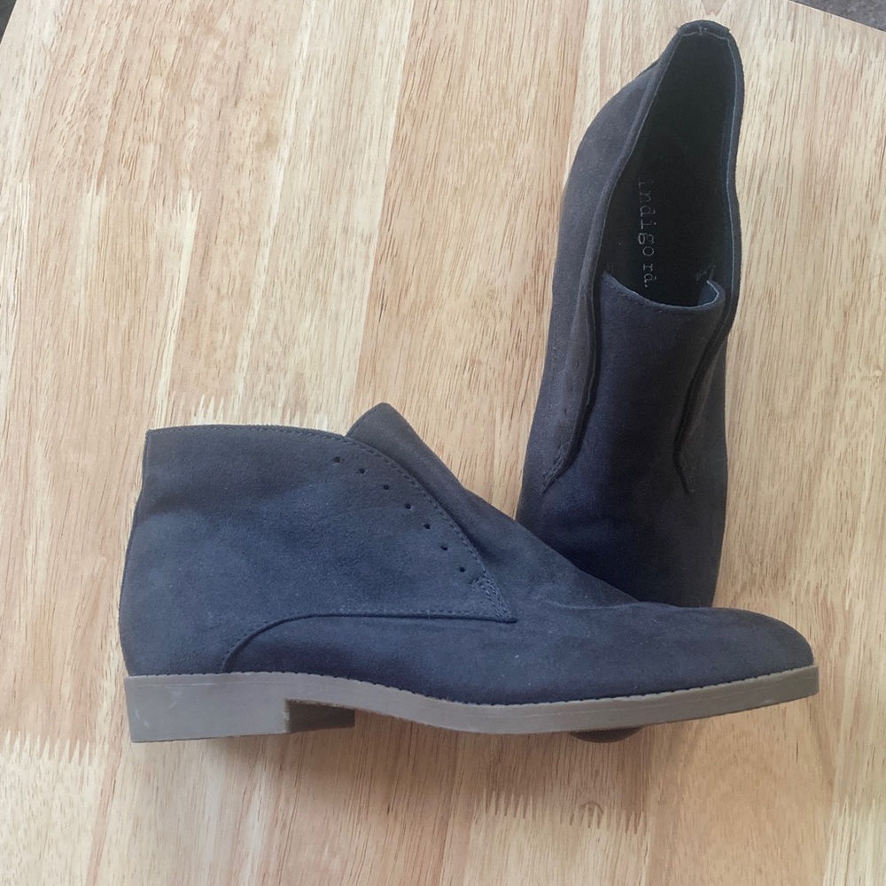 Indigo rd. Dark Suede Chukka Boots